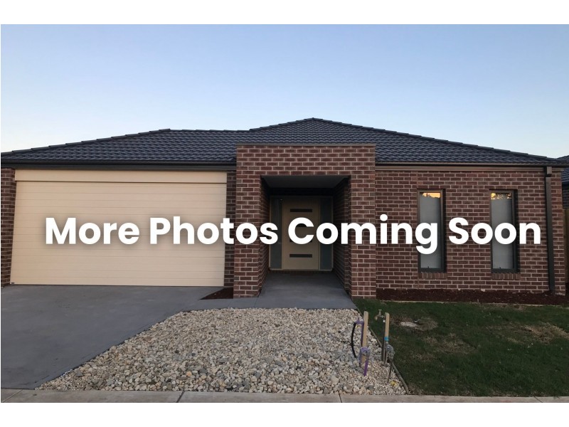 95 Fiorelli Boulevard, Cranbourne East VIC 3977
