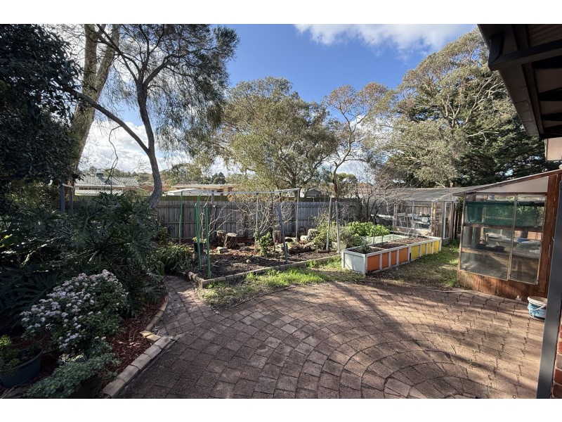 36 Green Valley Crescent, Hampton Park VIC 3976