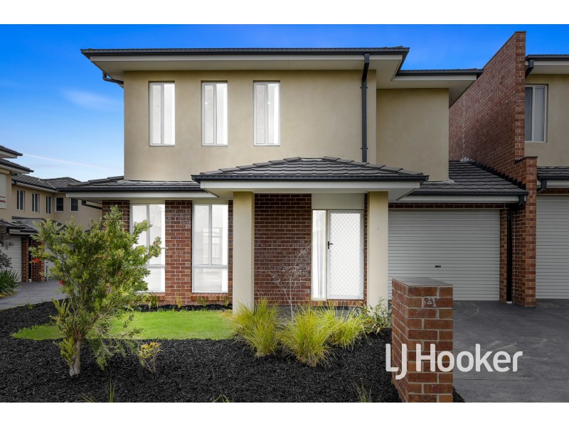 4 Ashford Close, Hampton Park VIC 3976