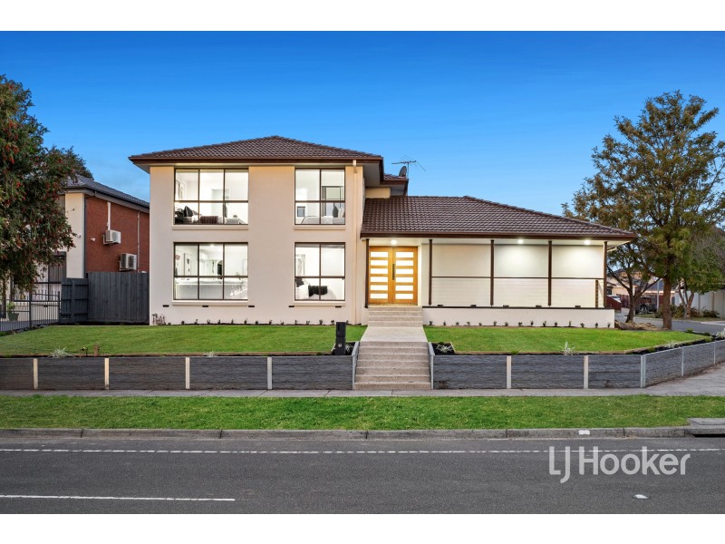 24 Springfield Drive, Narre Warren VIC 3805