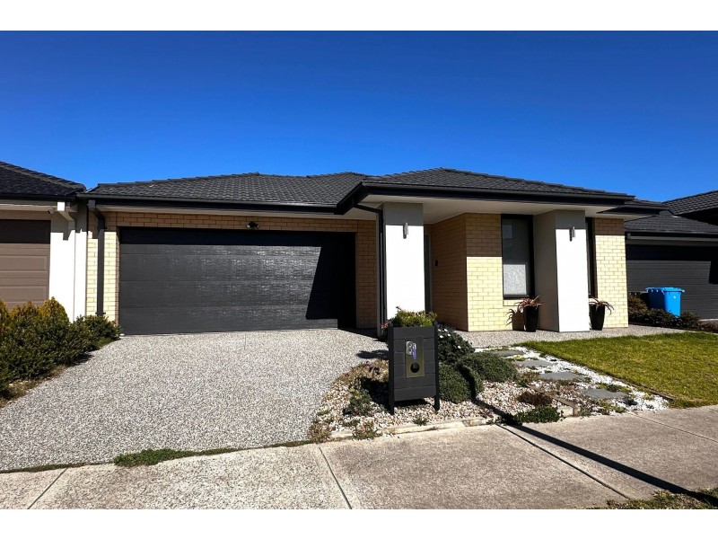 8 Abacot Street, Clyde North VIC 3978