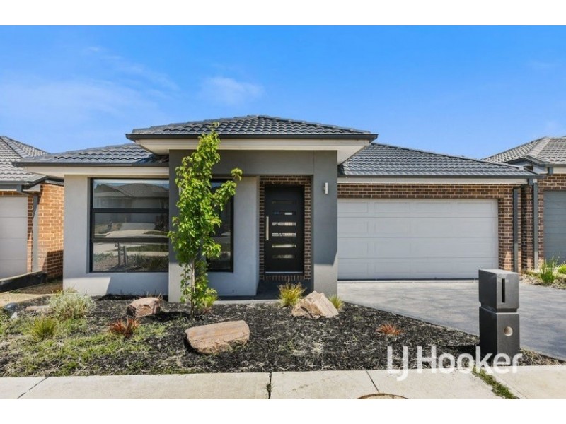 33 Bona Vista Rise, Clyde VIC 3978