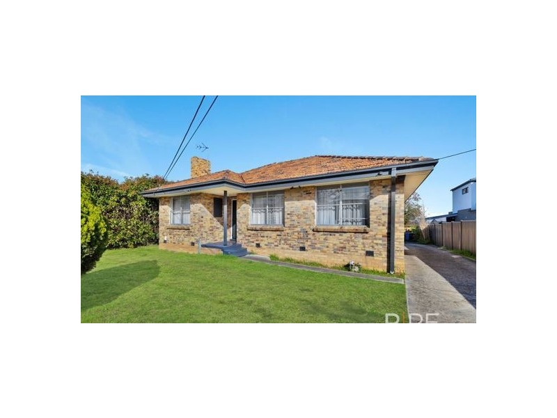 1/11 Catalpa Street, Doveton VIC 3177