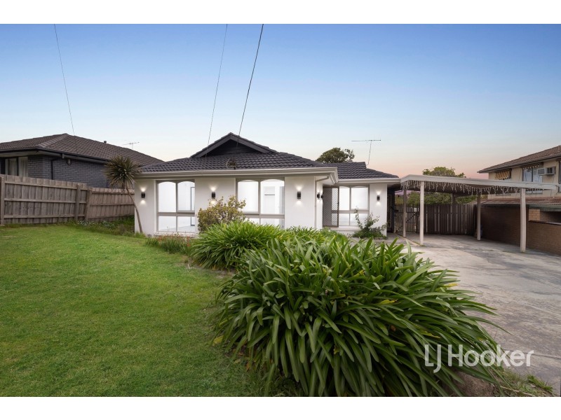 18 Mustang Avenue, Narre Warren VIC 3805