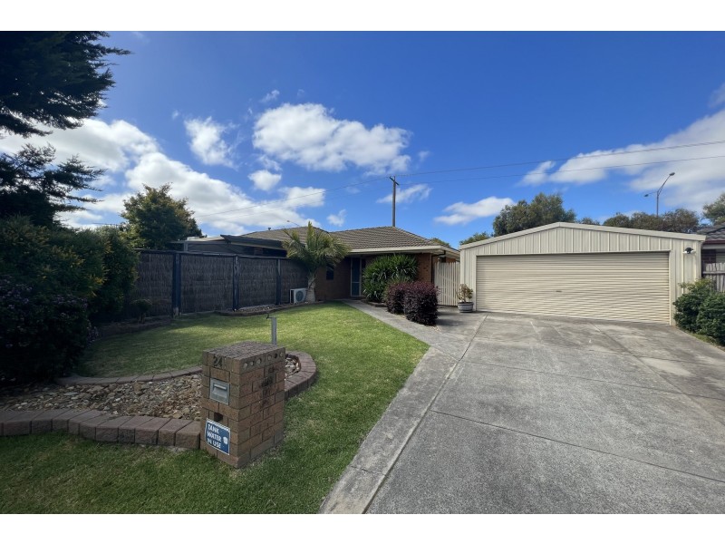 24 Coriyule Court, Cranbourne North VIC 3977