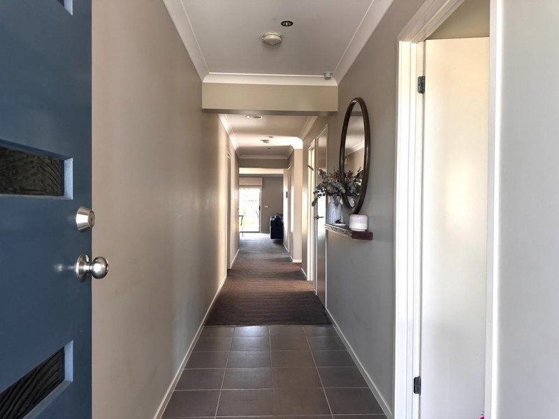 66 Gregson Grove, Lyndhurst VIC 3975