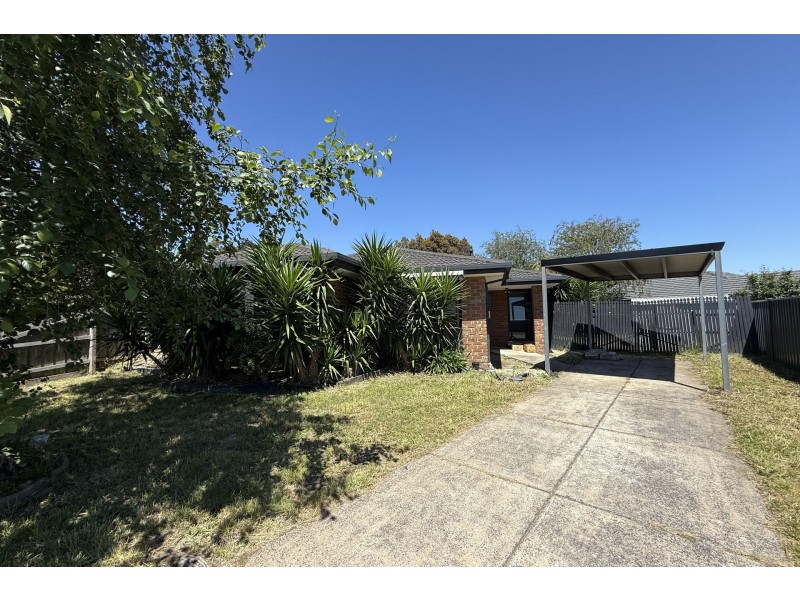 8 Greenhill Rise, Hampton Park VIC 3976