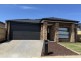 33 Dream Avenue, Cranbourne East VIC 3977