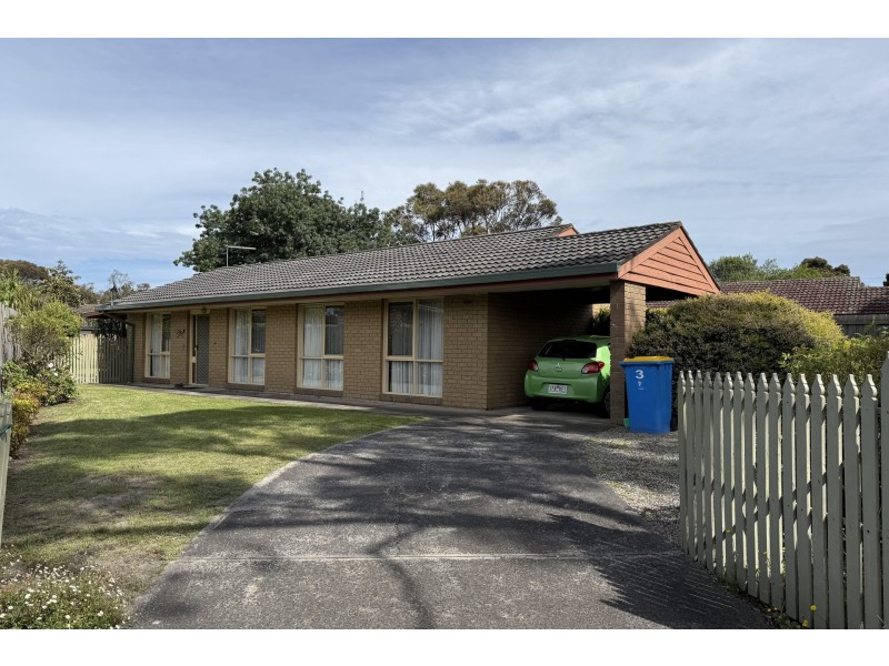 3 Trawalla Court, Hampton Park VIC 3976