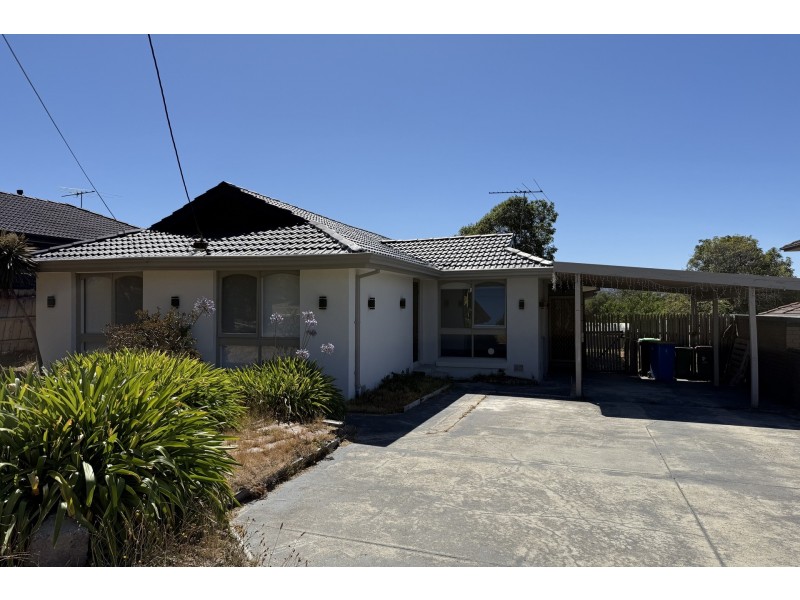 18 Mustang Avenue, Narre Warren VIC 3805