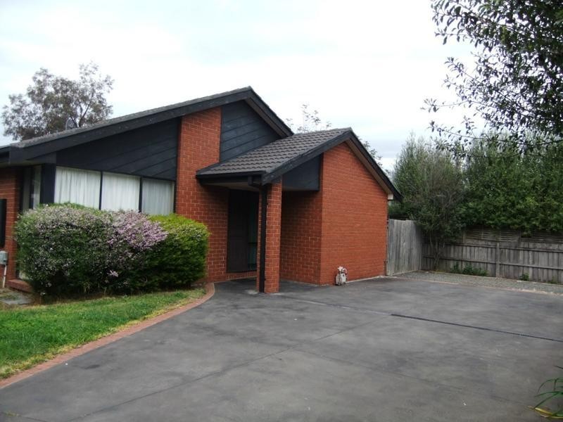 24 Gull Way, Narre Warren South VIC 3805