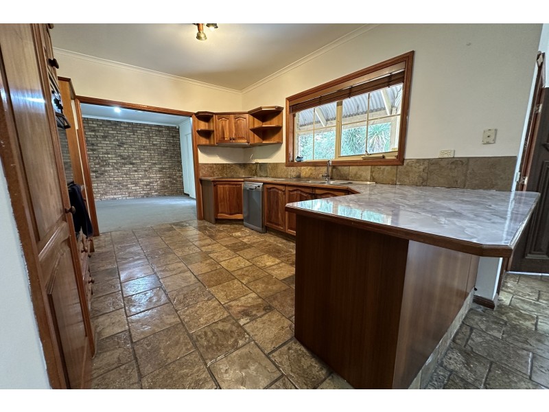 38 Collison Road, Cranbourne East VIC 3977