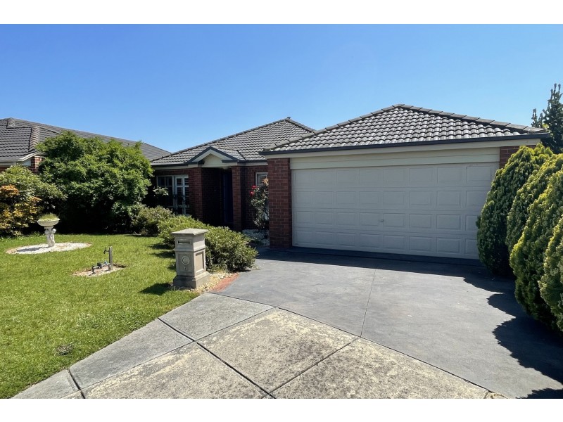 6 Matilda Court, Lynbrook VIC 3975
