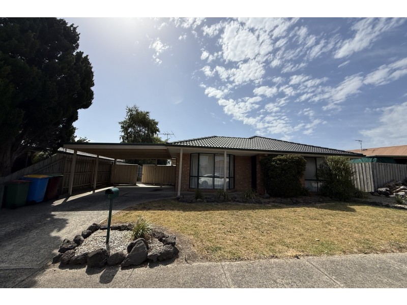 6 Conferta Court, Cranbourne West VIC 3977