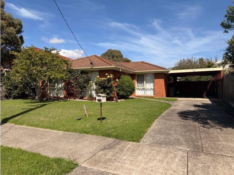 18 Arleon Crescent, Cranbourne VIC 3977
