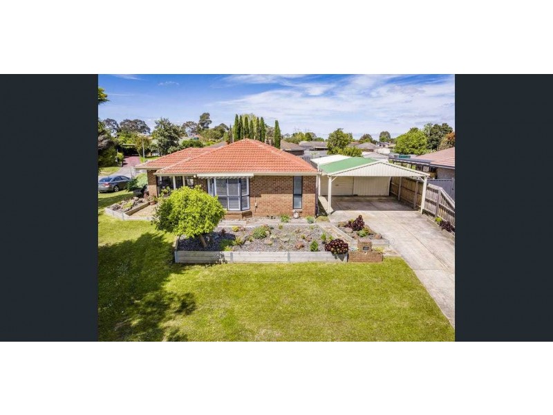 6 South Anderson Court, Cranbourne VIC 3977