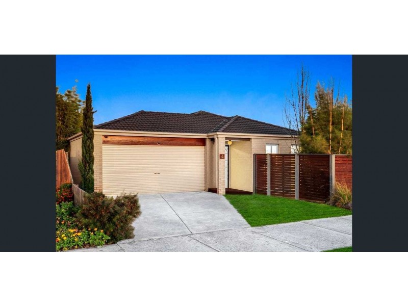 4 Cleopatra Drive, Cranbourne VIC 3977