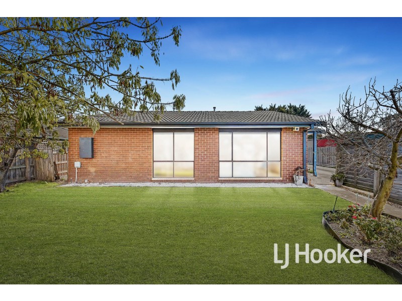 50 Beckington Crescent, Hampton Park VIC 3976