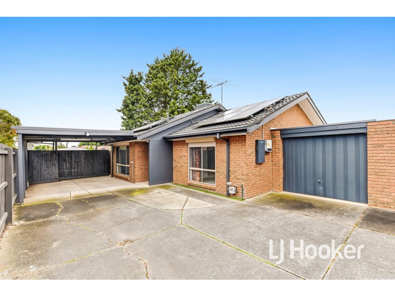 2/37 Ivan Crescent, Hampton Park VIC 3976