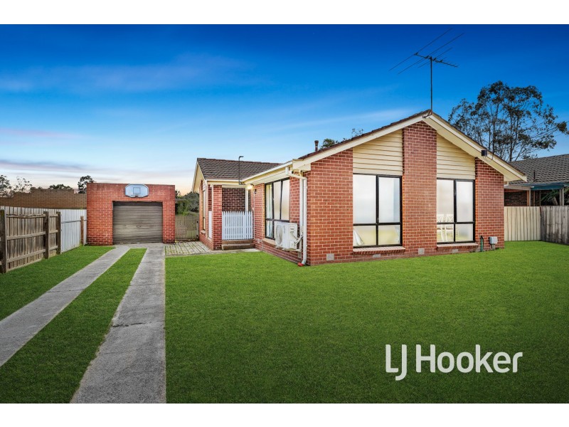 13 Craig Road, Junction Village VIC 3977