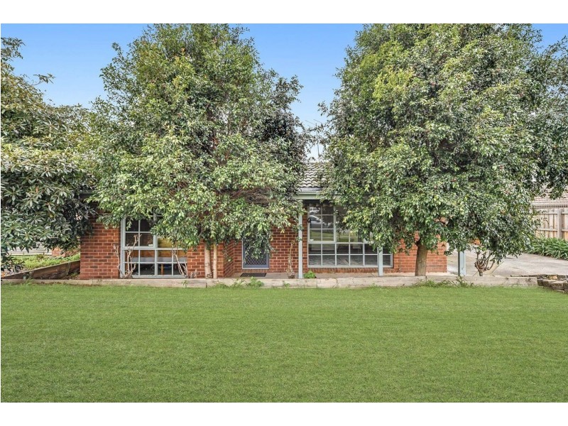 36 Verona Drive, Hampton Park VIC 3976