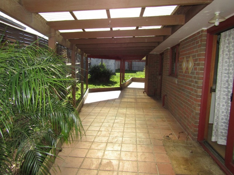 87 Warana Drive, Hampton Park VIC 3976