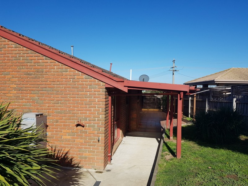 87 Warana Drive, Hampton Park VIC 3976