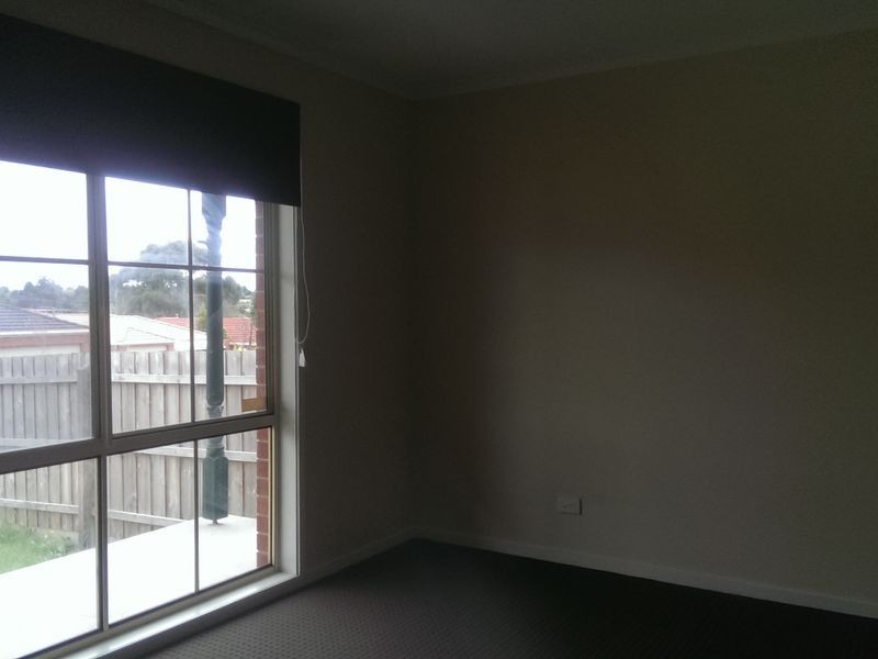 13 Highmount Drive, Hampton Park VIC 3976