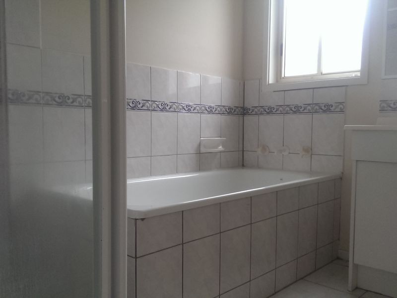 13 Highmount Drive, Hampton Park VIC 3976