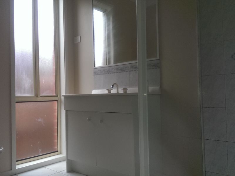 13 Highmount Drive, Hampton Park VIC 3976