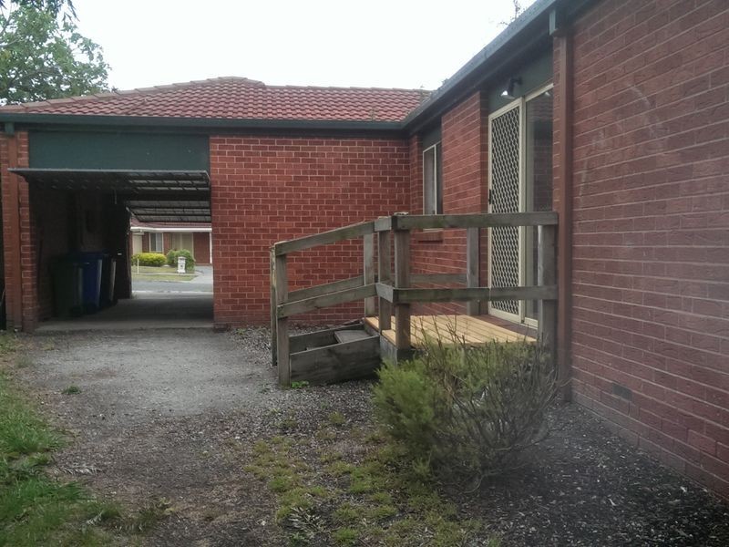 13 Highmount Drive, Hampton Park VIC 3976