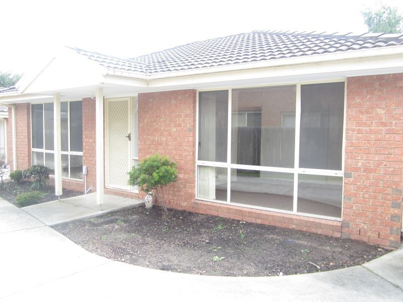 4/6-8 Strabane Way, Hampton Park VIC 3976