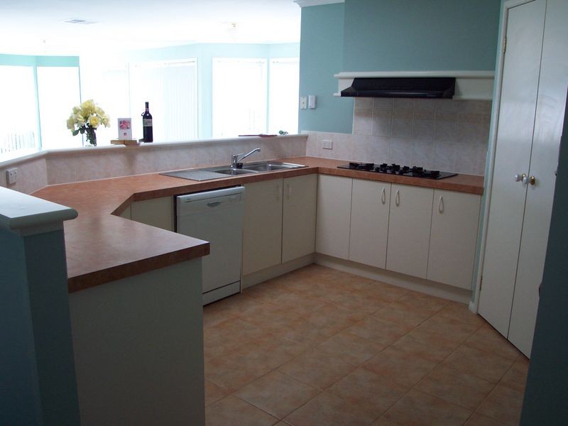 5 Alston Court, Narre Warren South VIC 3805