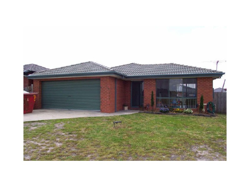 2 Karkalla Place, Hampton Park VIC 3976