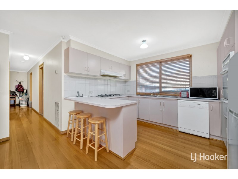 17 Cumberland Chase, Hampton Park VIC 3976