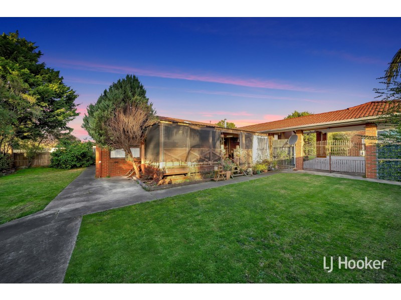 17 Cumberland Chase, Hampton Park VIC 3976