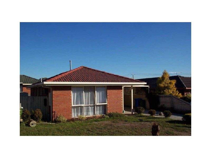 9 Rosalie Court, Hampton Park VIC 3976