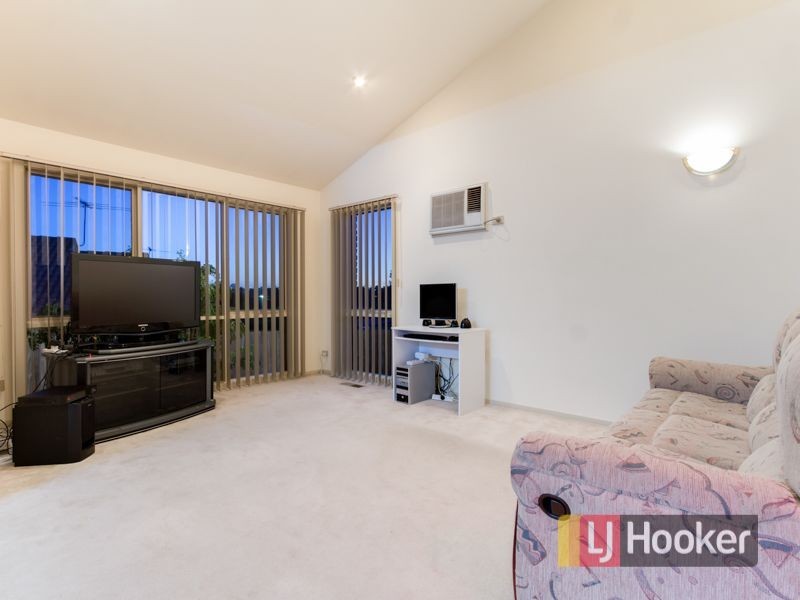 5 Victor Court, Hampton Park VIC 3976