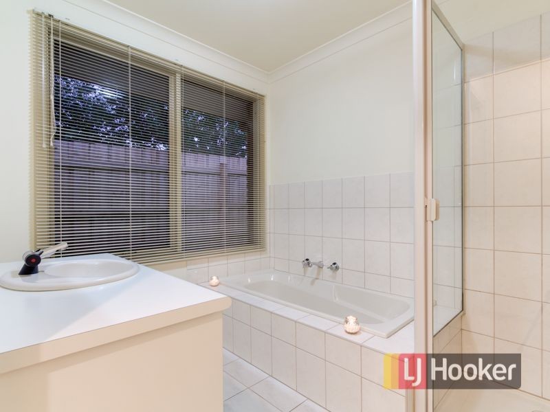 5 Victor Court, Hampton Park VIC 3976