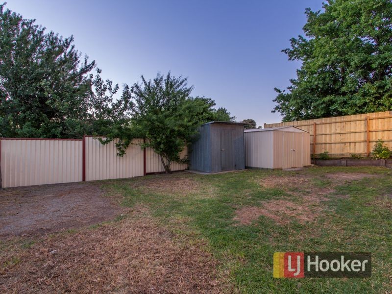 5 Victor Court, Hampton Park VIC 3976