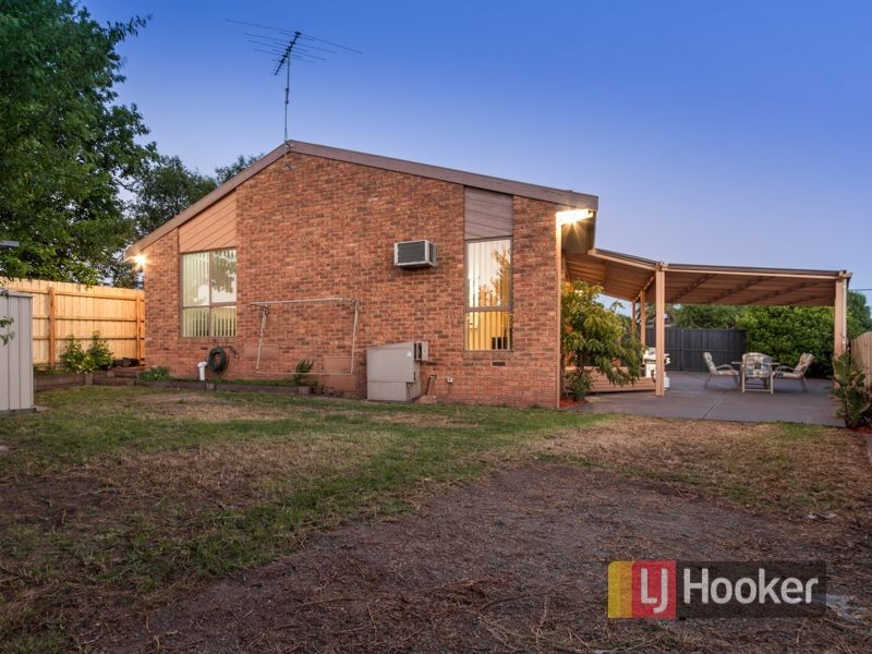 5 Victor Court, Hampton Park VIC 3976