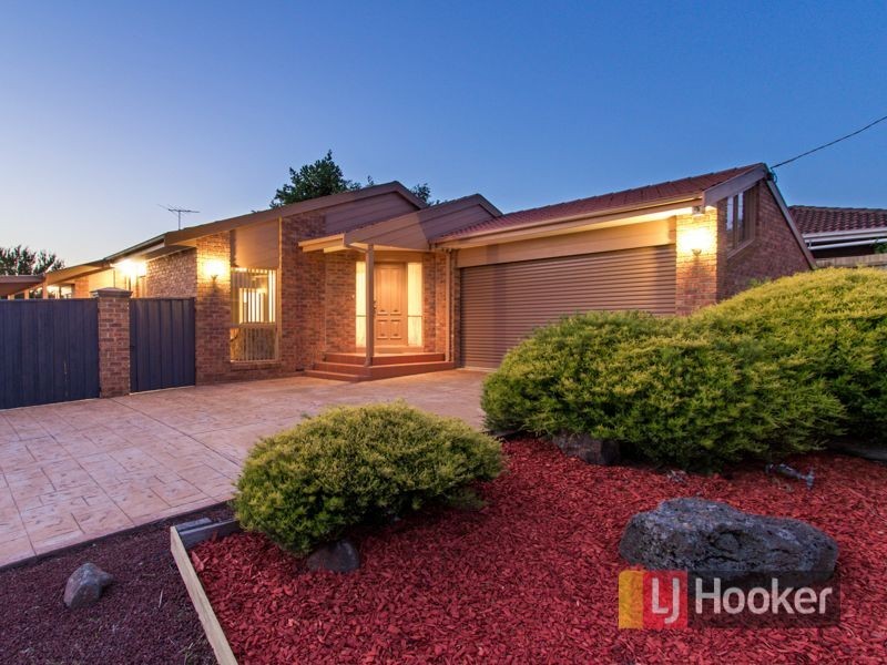 5 Victor Court, Hampton Park VIC 3976