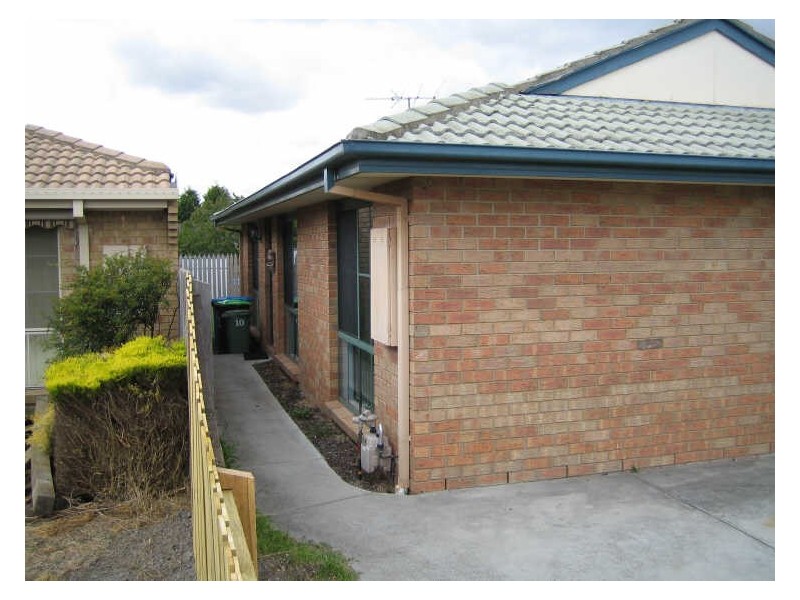 10 Pinnacle Way, Hampton Park VIC 3976