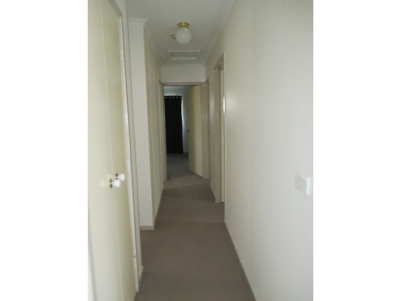 19 The Glade, Hampton Park VIC 3976