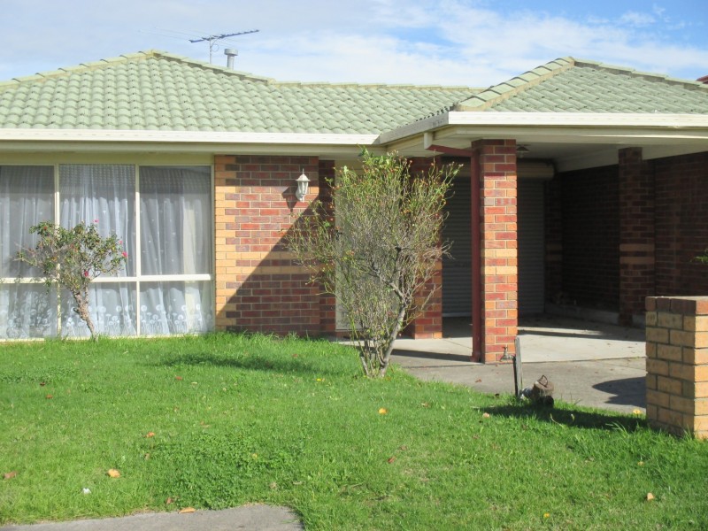19 The Glade, Hampton Park VIC 3976