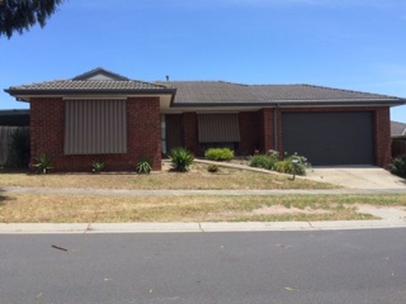 1 Donegal Way, Hampton Park VIC 3976