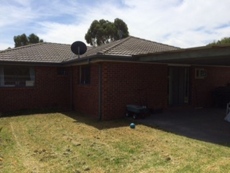 1 Donegal Way, Hampton Park VIC 3976