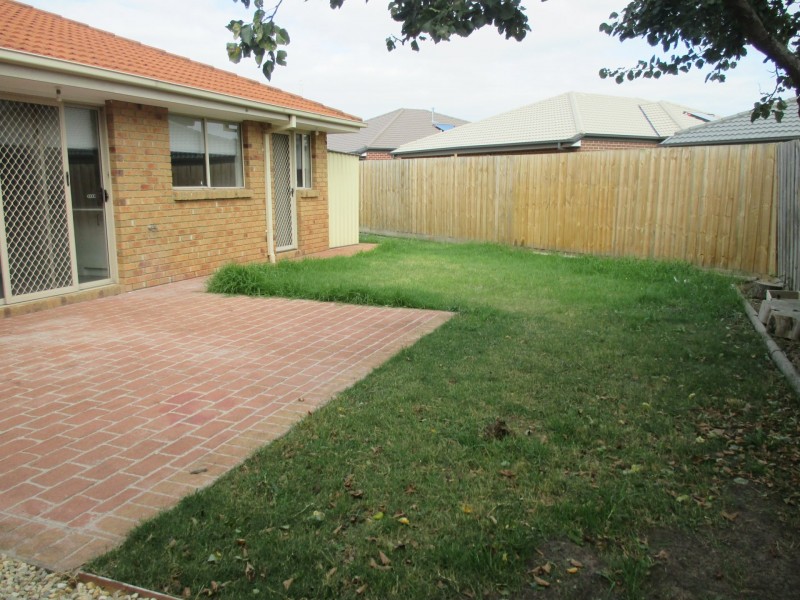 6 Viewside Way, Hampton Park VIC 3976