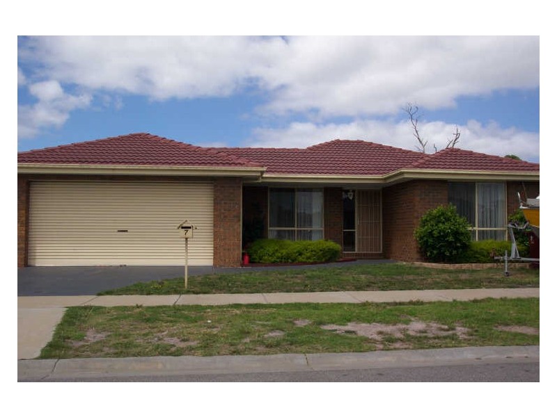 7 Stellato Place, Hampton Park VIC 3976