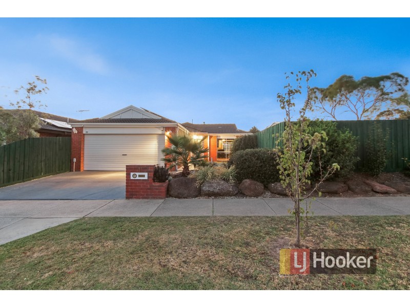 1 Breydon Place, Hampton Park VIC 3976